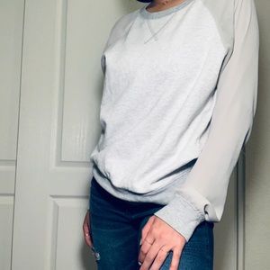 translucent sleeve light gray crew neck